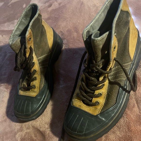 Clarks boots - Picture 4 of 5